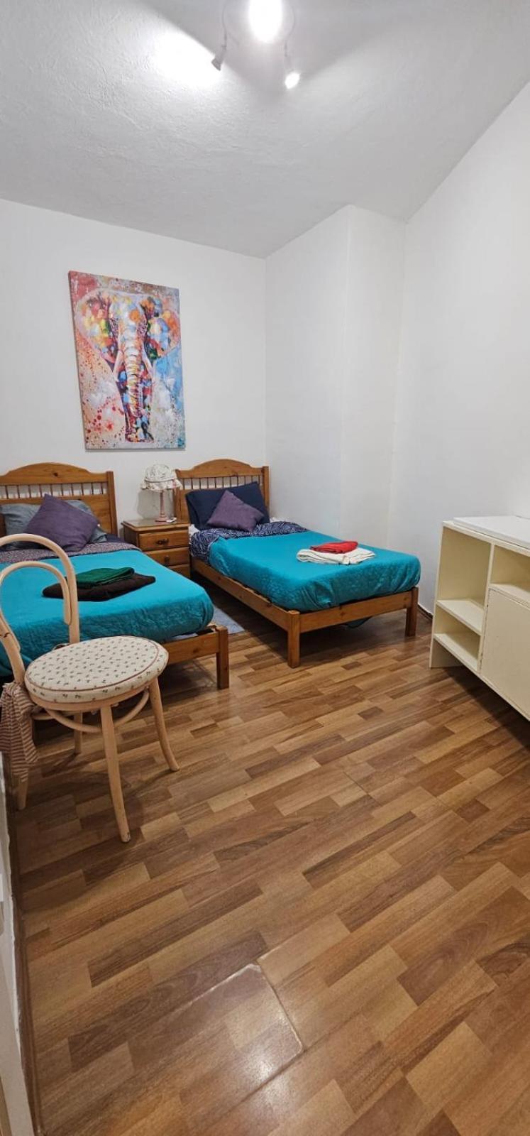 Seaview Cozy In A Prime Location S6 *